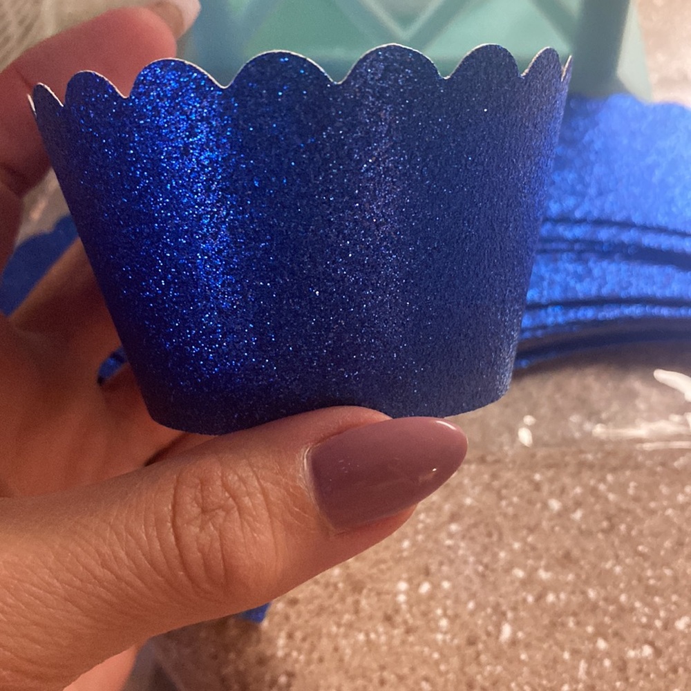 🔥🔥 (3/$20) 
Navy Blue Glitter Cupcake Selves 30 Count Brand New In Package